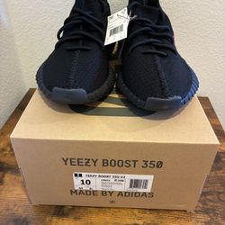 Yeezy 350 V2