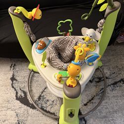 Evenflo ExerSaucer Jump & Learn Activity Center Jungle Quest