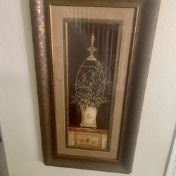 Absolutely gorgeous Large Decorative framed picture.
