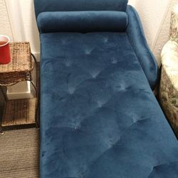 Luxurious Royal Blue Chaise Lounge 