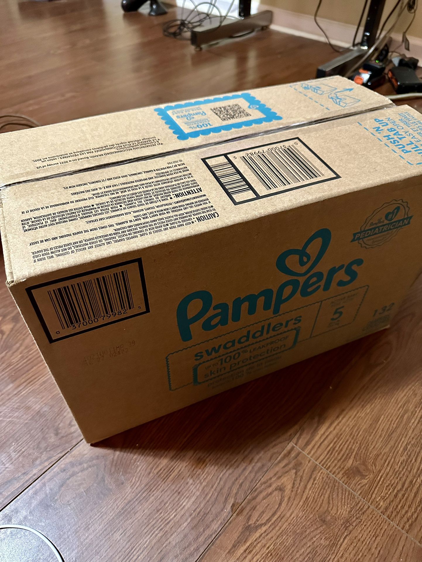 New Pampers Swaddlers Diapers - Size 5, One Month Supply (132 Count), Ultra Soft Disposable Baby Diapers
