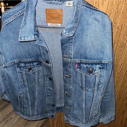 Levi’s Trucker Jacket