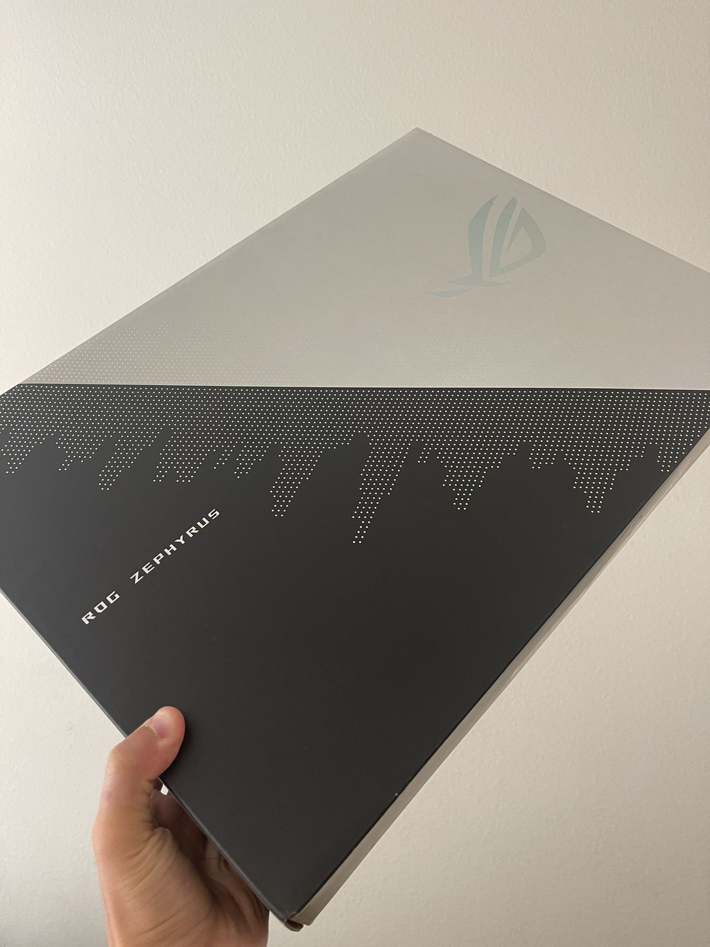 ASUS - ROG Zephyrus 15