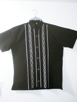 Guayabera Mexicana Color Negra
