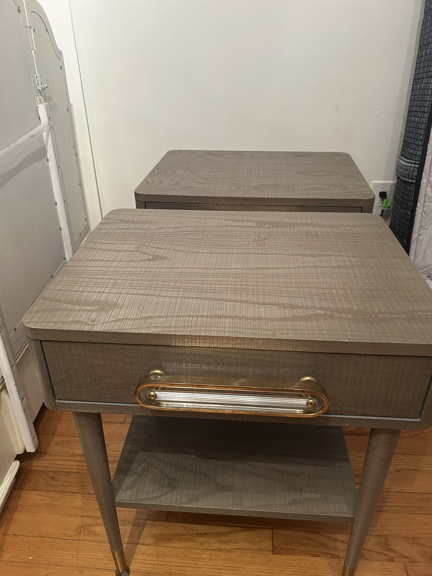 2 Peace Night Stand Cash Only