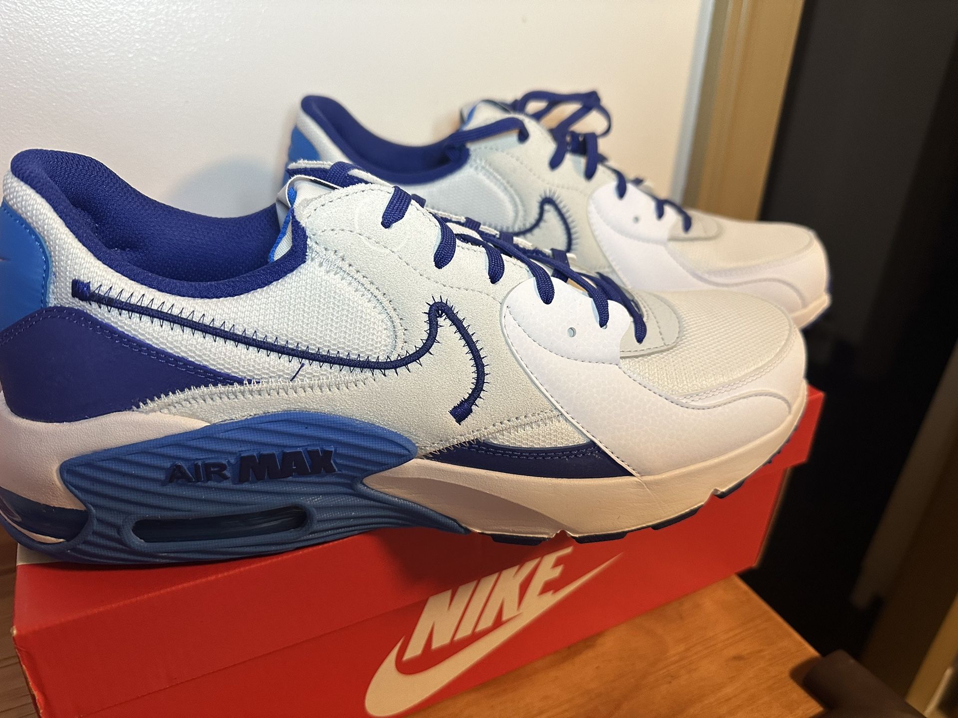 Men's Nike Air Max Excee White/Deep Royal Blue (DZ0795 100)