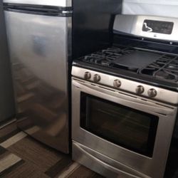 Stainless Fridge And Stove Gas Kenmore Set With Warranty 