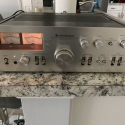  Vintage Kenwood KA-8300 AMP/ Japan