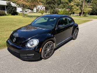 Volkswagen Beetle 2013 2.5L hatchback