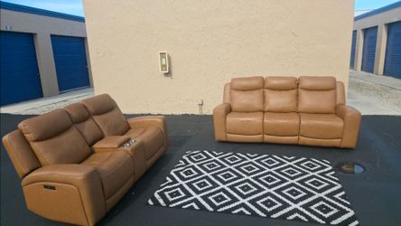 Tan  Leather  loveseats recliners