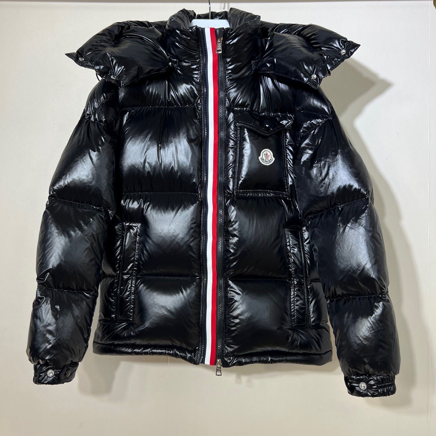 Men’s MONCLER Size M/L/XL