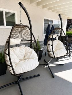 Wicker Birdcage Eggshell Swing Seats