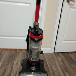 BISSELL CleanView Upright Vacuum 3533 13" Cleaning Path, 25' Cord, Edge Cleaning, Carpet Use