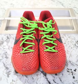 Kobe 6 Protro Reverse Grinch (Size 10)