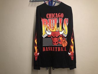 *RARE* Vintage Chicago Bulls 90's NBA Flames Long Sleeve Tee Men's Large  for Sale in Tacoma, WA - OfferUp
