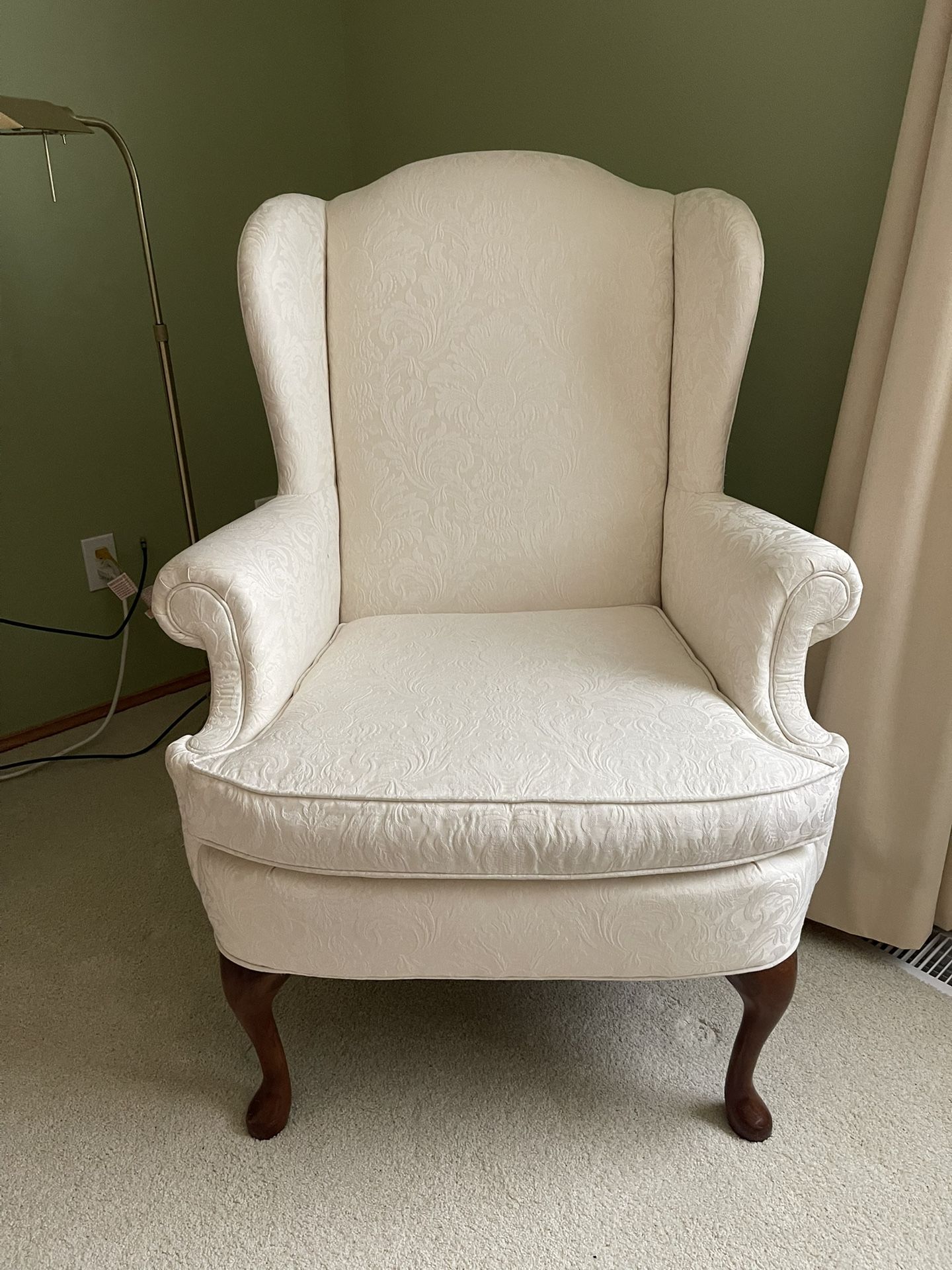 White accent Chair