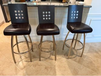 Stools -Swivel bar stools 3