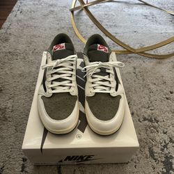Jordan 1 Retro Low OG SP Travis Scott Medium Olive