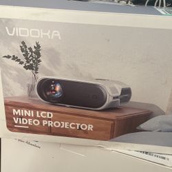 Brand New Projectors