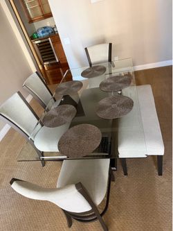 Dining room table