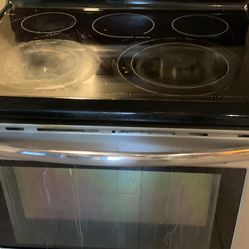 Kitchen Stove & Dryer 