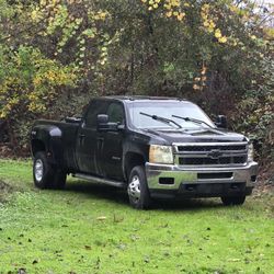 2011 Chevy 3500 4x4