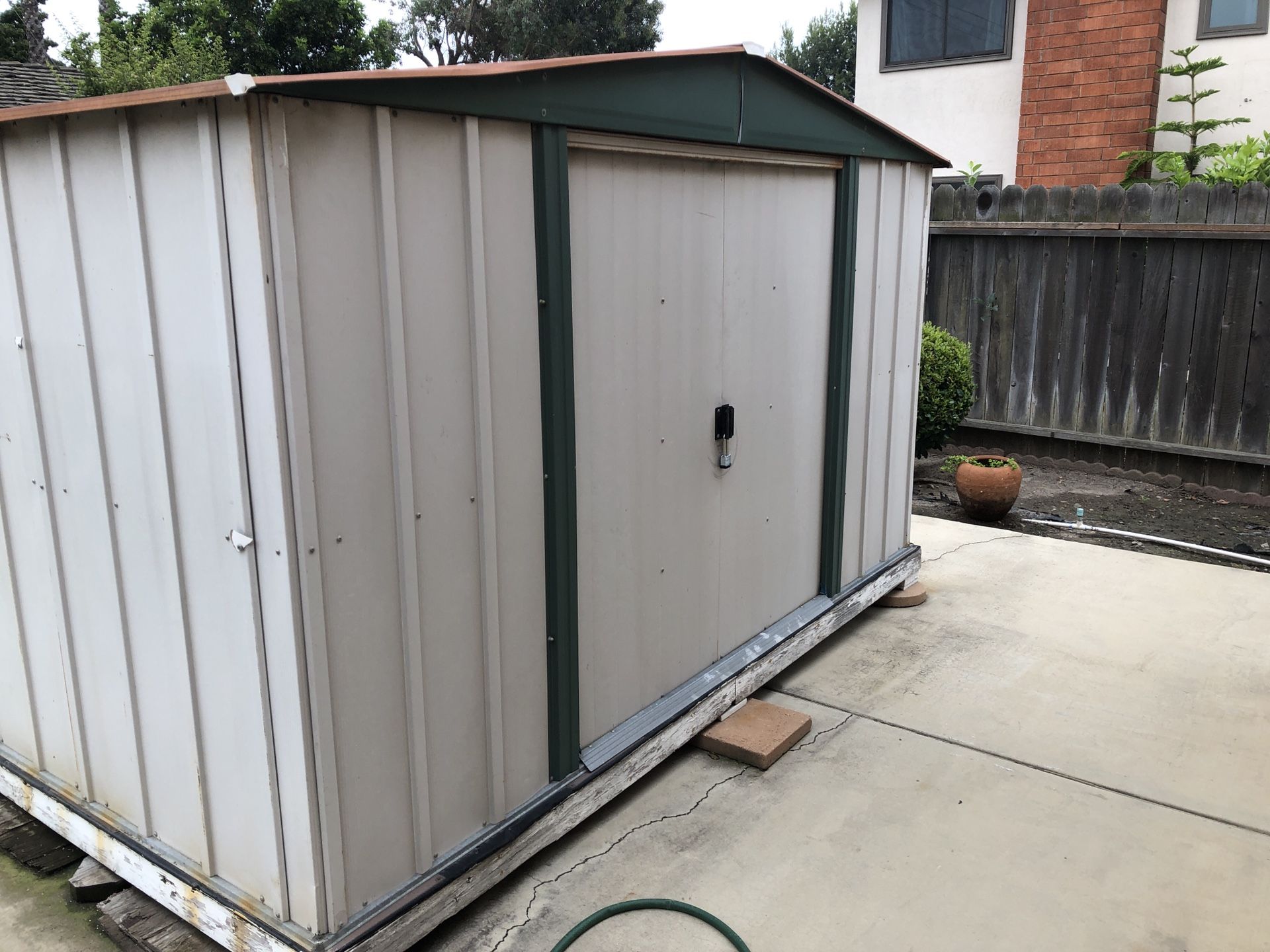 Garden Shed - Tustin, available pick up 25 June