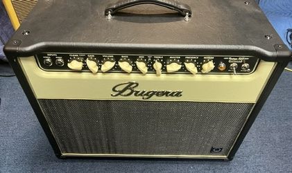 Bugera V22 guitar amplifer