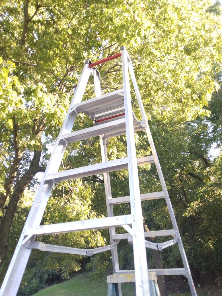 (5 Ladders) 16' Aluminum Step-platform A-frame Ladder W/ Wheels
