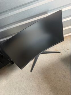 ACER curved 34’ monitor (basically brand new)