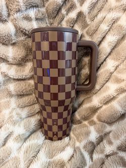 Hydrojug checkers cup fall