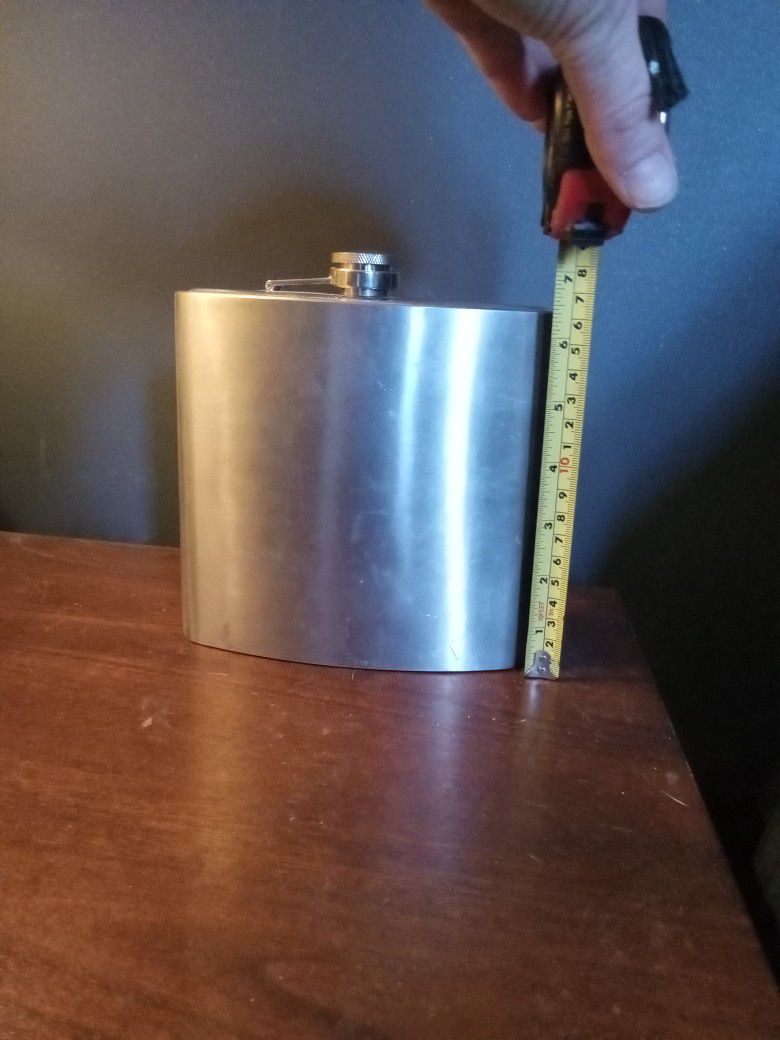 **UNBRANDED** Stainless Steel Giant Flask 