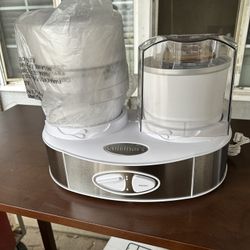 OPEN BOX DOUBLE ICE CREAM MAKER CUISSINART