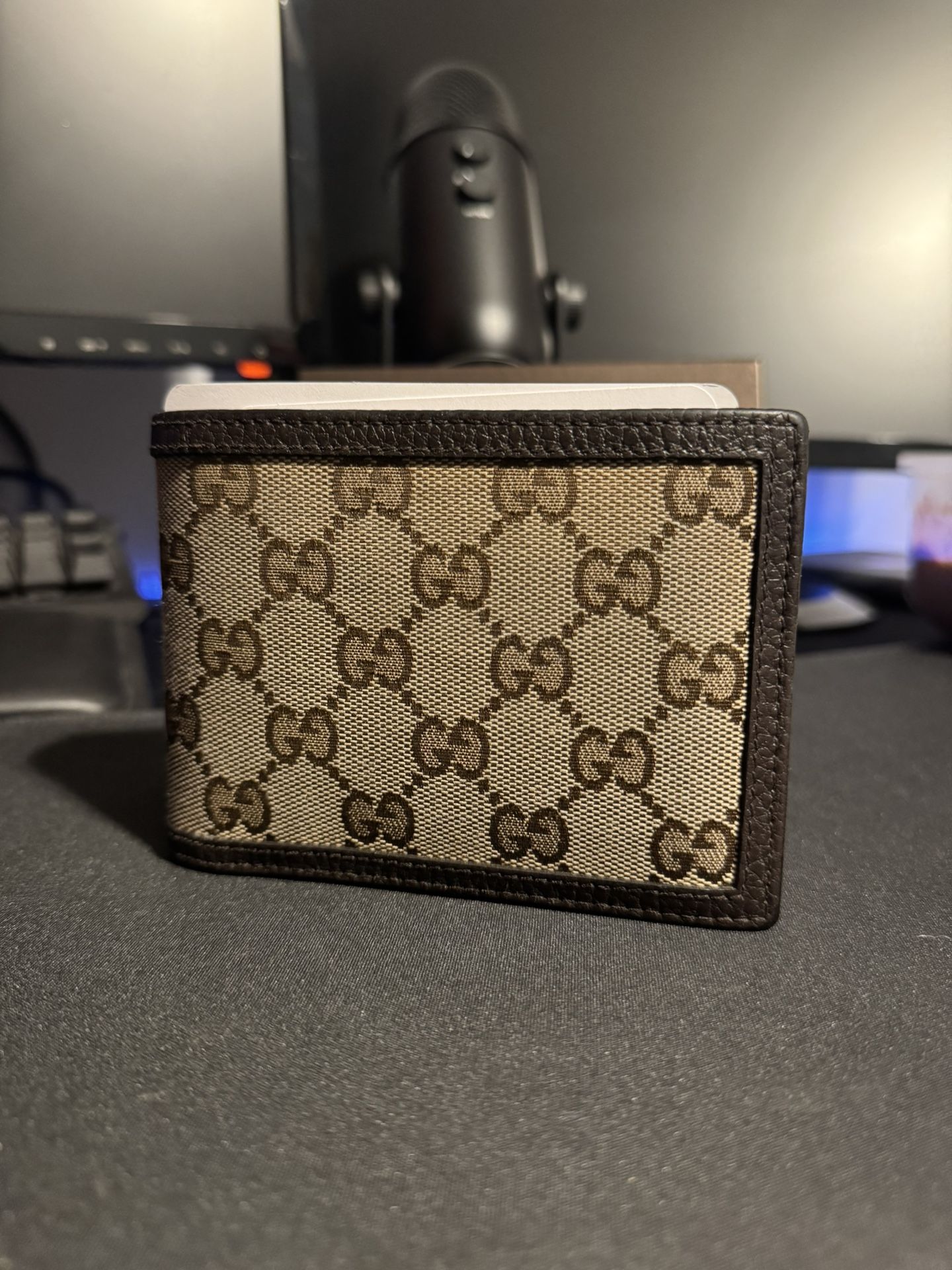 Gucci Wallet (Bi-Fold)