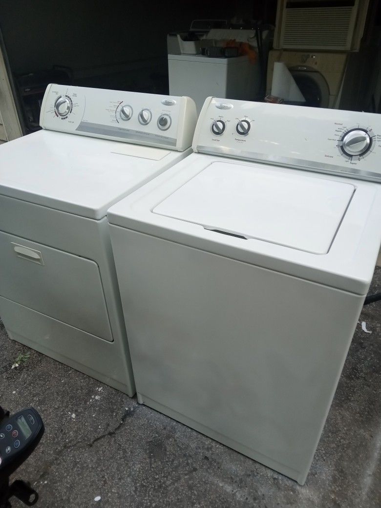 Whirlpool Washer And Dryer Works Excellent