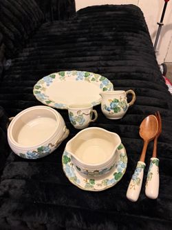 Ceramic Dinnerware Set with Grape Vine Pattern