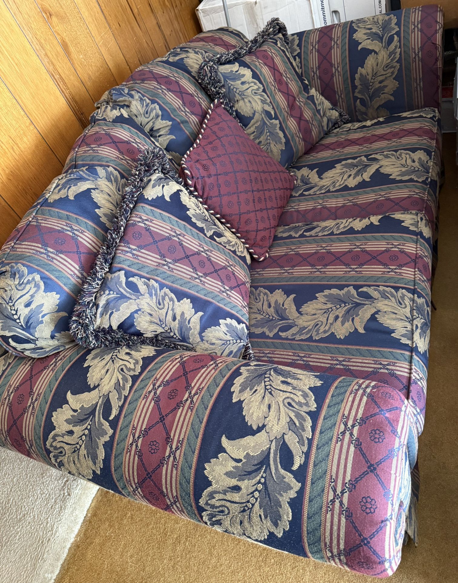 2-seater Loveseat