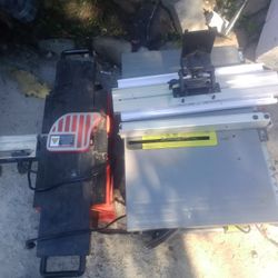 Bauer Bench 6in And A Table Saw $295