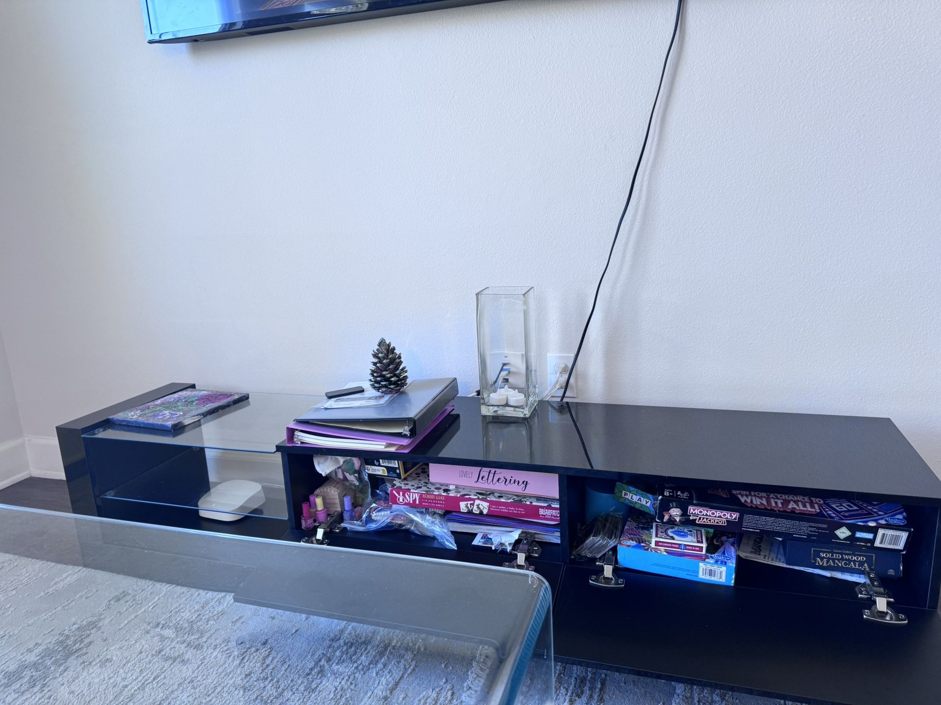 media stand