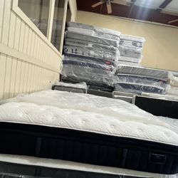 King Stears&foster Mattress Set 