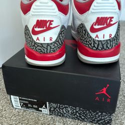 Jordan 3 fire red