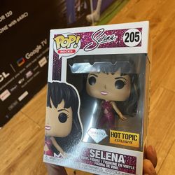 Funko Pop! Selena Diamond Collection Hot Topic Exclusive #205