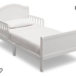 Toodler Bed frame + mattress 
