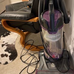 Bissell Upright  Vacuum Cleaner $20