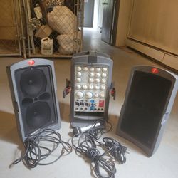 Fender Passport P-150 Portable Sound System