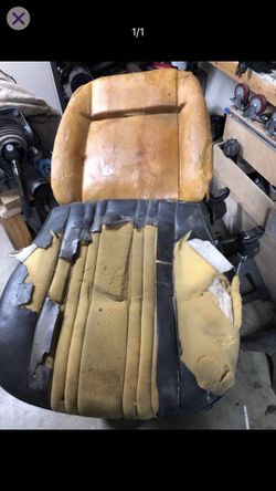 FJ40 Driver Seat 1974