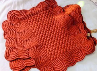 Nicole Miller set of 4 Home Terracotta Quilted Scalloped Placemats