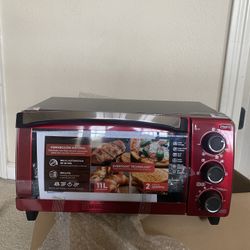 NEW  BLACK & Decker  Oven  