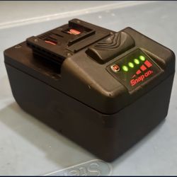 Snap-on Tools 18 V 5 Ah MonsterLithium lon Slide-On Battery
