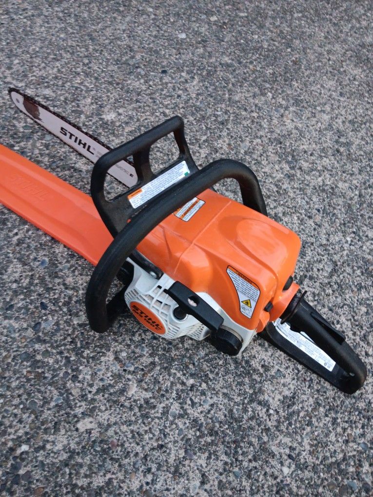 Stihl MS180C 16in Bar Chain Saw. Has soft start. Other tools. Four pick